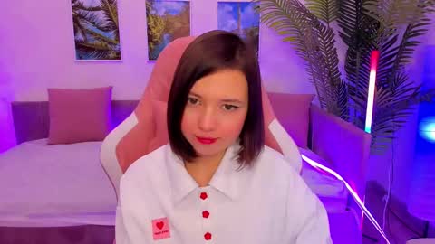 Snapshot of lina_brownie chatting on 02-15-25, 01:53 Lina online show from 02-15-25, 01:53