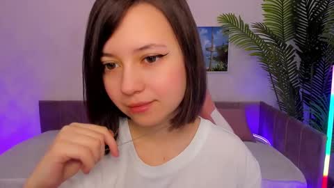 Snapshot of lina_brownie chatting on 03-03-25, 01:53 Lina online show from 03-03-25, 01:53