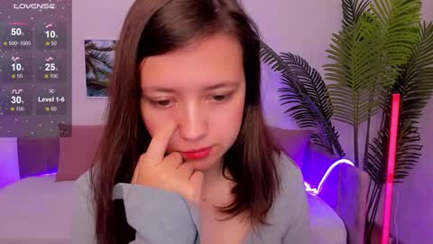 Snapshot of lina_brownie chatting on 09-20-25, 02:23 Lina online show from 09-20-25, 02:23