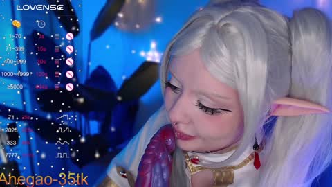 Snapshot of lina_diva chatting on 01-30-25, 09:14 Hey im Lina Ur cosplay waifu  online show from 01-30-25, 09:14