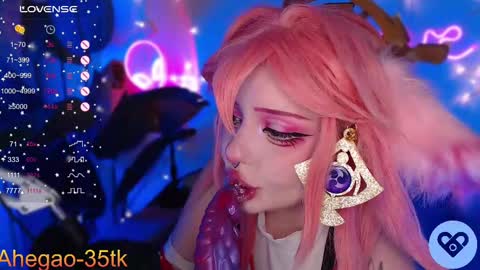 Snapshot of lina_diva chatting on 02-27-25, 09:14 Hey im Lina Ur cosplay waifu  online show from 02-27-25, 09:14