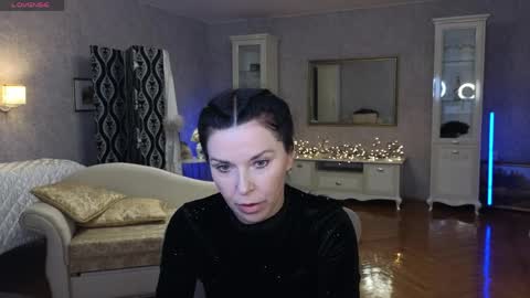 lina_flore online show from 04-02-26, 08:17