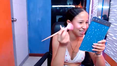 Snapshot of lina_kl chatting on 10-25-25, 03:58 lina_kl online show from 10-25-25, 03:58
