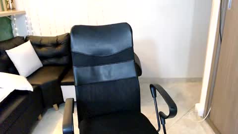 lina_kl online show from 11-13-25, 05:06