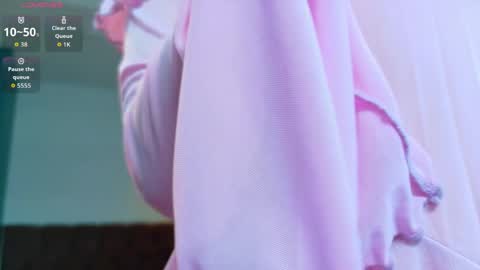 Lina online show from 04-21-26, 08:53