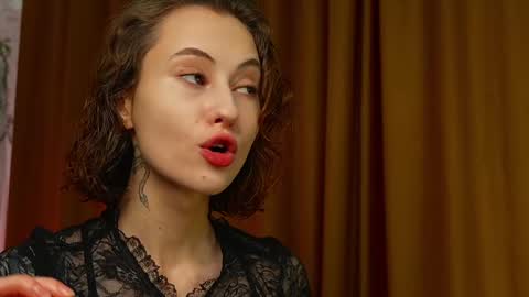 Snapshot of lina_n_kitty chatting on 02-08-25, 04:57 Lina - online show from 02-08-25, 04:57