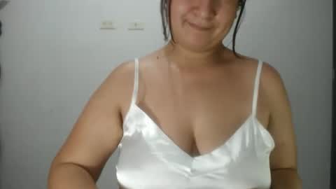 iiisabella online show from 02-11-26, 04:17