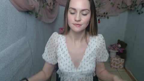 Snapshot of lina_star_s chatting on 01-07-25, 09:29 Lina online show from 01-07-25, 09:29