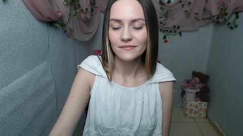 Snapshot of lina_star_s chatting on 01-20-25, 06:42 Lina online show from 01-20-25, 06:42