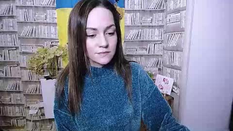 Snapshot of lina_star_s chatting on 10-27-25, 07:12 Lina online show from 10-27-25, 07:12