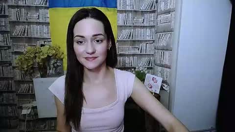 Snapshot of lina_star_s chatting on 11-20-25, 01:33 Lina online show from 11-20-25, 01:33