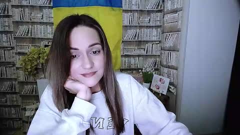 Snapshot of lina_star_s chatting on 11-29-25, 02:42 Lina online show from 11-29-25, 02:42