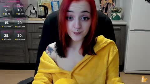 Snapshot of lina_tyaan chatting on 12-10-24, 06:17 Lina 3  1715622743 online show from 12-10-24, 06:17
