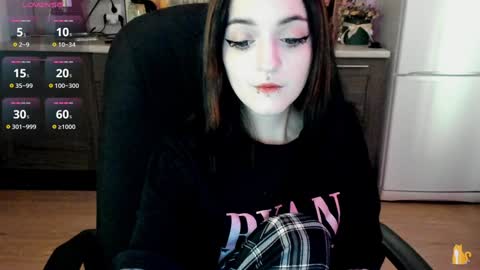 Snapshot of lina_tyaan chatting on 12-13-24, 07:58 Lina 3  1715622743 online show from 12-13-24, 07:58