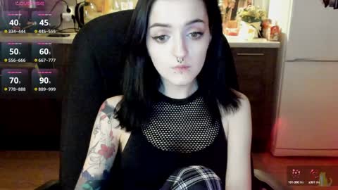 Snapshot of lina_tyaan chatting on 01-04-25, 10:34 Lina 3  1715622743 online show from 01-04-25, 10:34