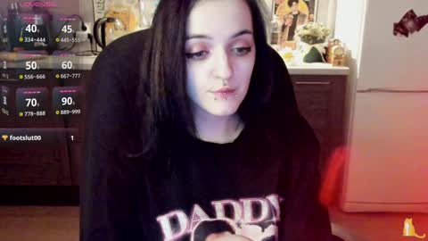 Snapshot of lina_tyaan chatting on 01-06-25, 02:26 Lina 3  1715622743 online show from 01-06-25, 02:26