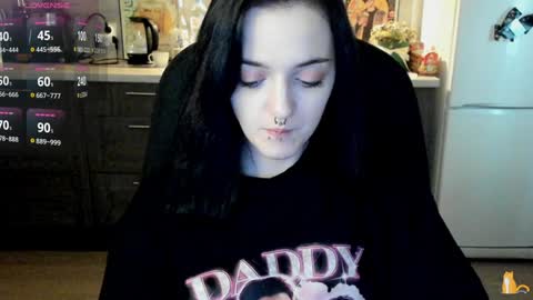 Snapshot of lina_tyaan chatting on 01-09-25, 08:34 Lina 3  1715622743 online show from 01-09-25, 08:34