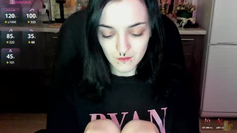 Snapshot of lina_tyaan chatting on 02-14-25, 09:03 Lina 3  1715622743 online show from 02-14-25, 09:03