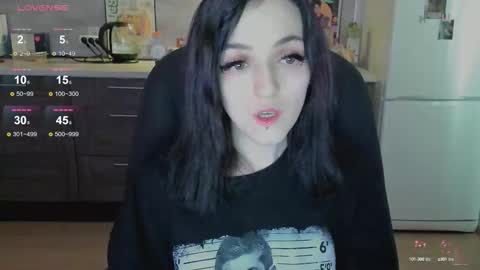 Snapshot of lina_tyaan chatting on 10-01-25, 08:20 Lina 3  1715622743 online show from 10-01-25, 08:20