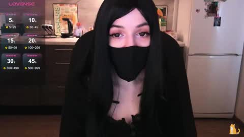 Snapshot of lina_tyaan chatting on 10-22-25, 07:52 Lina 3  1715622743 online show from 10-22-25, 07:52