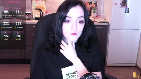 Snapshot of lina_tyaan chatting on 10-27-25, 08:18 Lina 3  1715622743 online show from 10-27-25, 08:18