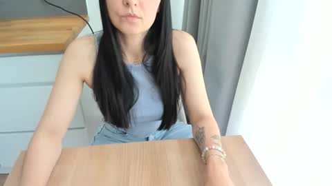 Snapshot of linabay2 chatting on 05-31-26, 07:48 linabay2 online show from 05-31-26, 07:48