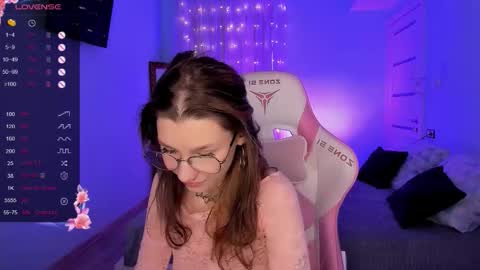 Snapshot of linablossom chatting on 10-01-25, 08:31 Lina online show from 10-01-25, 08:31