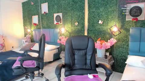 Lina  online show from 09-15-25, 12:38