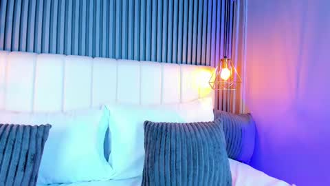 LinaGlam online show from 09-30-25, 10:48