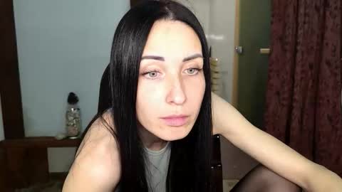 LinaLivee online show from 11-07-25, 07:03