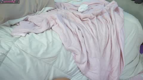 Lina           My schedule GMT0 Thu-Mon 3am-10am online show from 02-07-25, 11:23