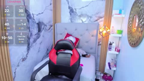 L I N A  online show from 12-03-25, 03:47