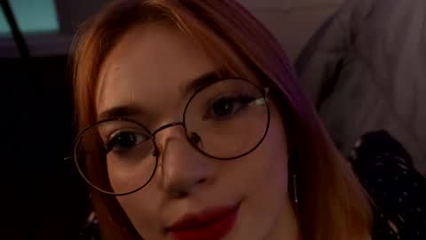 LinaVelle online show from 04-28-26, 02:21