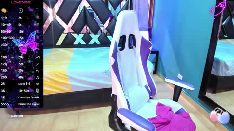  Linda  online show from 02-09-25, 07:41