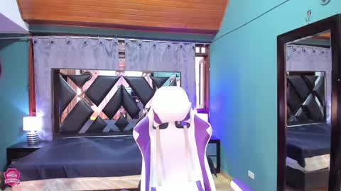  Linda  online show from 03-10-25, 06:34