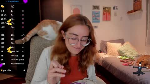 Giggles  online show from 12-03-24, 11:02