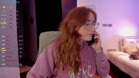 Giggles  online show from 02-03-25, 12:47