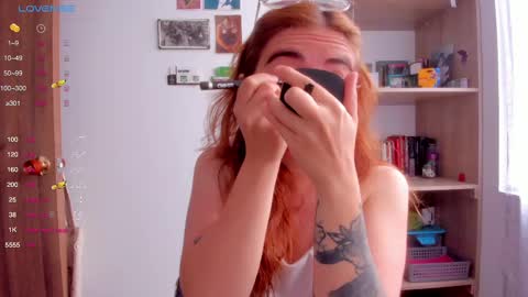 Giggles  online show from 03-04-25, 01:17