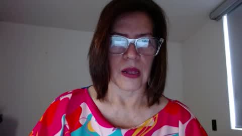 Linda Hanna online show from 11-14-25, 02:38