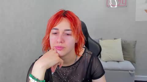 Snapshot of linda_jonys chatting on 12-05-25, 09:29 Linda online show from 12-05-25, 09:29