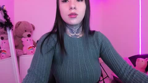 Lindaa maria  online show from 11-11-25, 08:53