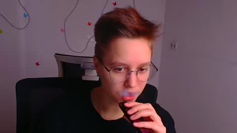 Linda online show from 03-07-25, 12:23