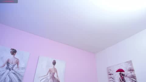 Snapshot of linda_morgan1 chatting on 02-13-25, 06:05 Maria Paula online show from 02-13-25, 06:05