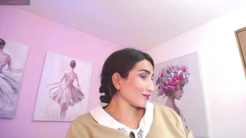 Snapshot of linda_morgan1 chatting on 03-07-25, 12:12 Maria Paula online show from 03-07-25, 12:12