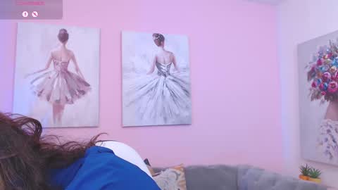 Snapshot of linda_morgan1 chatting on 09-16-25, 12:17 Maria Paula online show from 09-16-25, 12:17