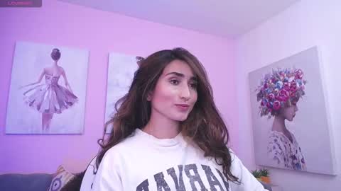 Snapshot of linda_morgan1 chatting on 10-06-25, 12:13 Maria Paula online show from 10-06-25, 12:13