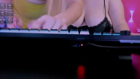 linda_save online show from 03-08-26, 02:04