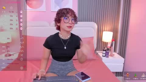 linda_sofi__ online show from 02-12-25, 08:07