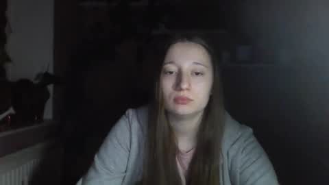 LindaAmore online show from 10-26-25, 09:21