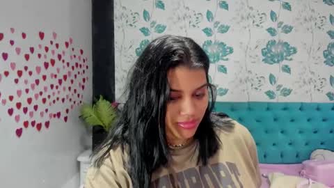    online show from 02-06-25, 06:35